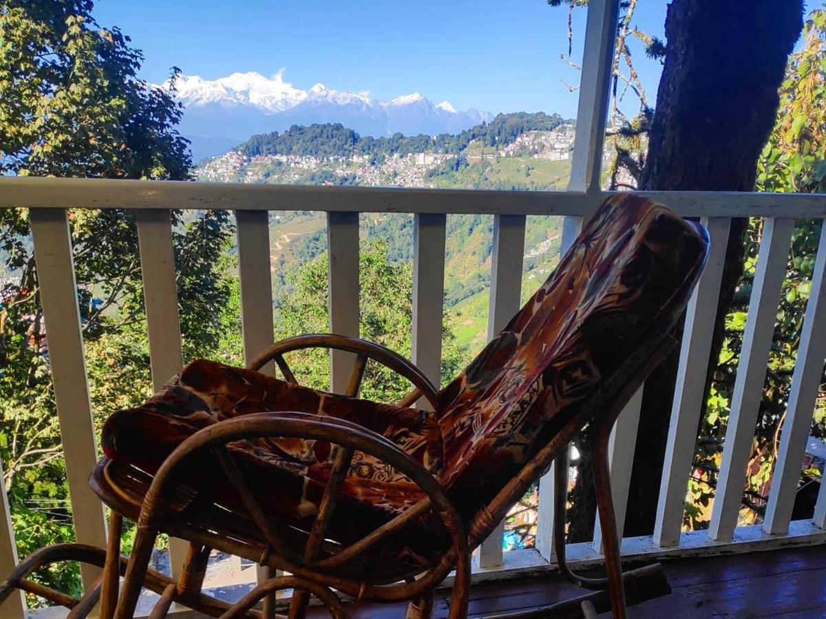 Darjeeling Bnb Exteriör bild